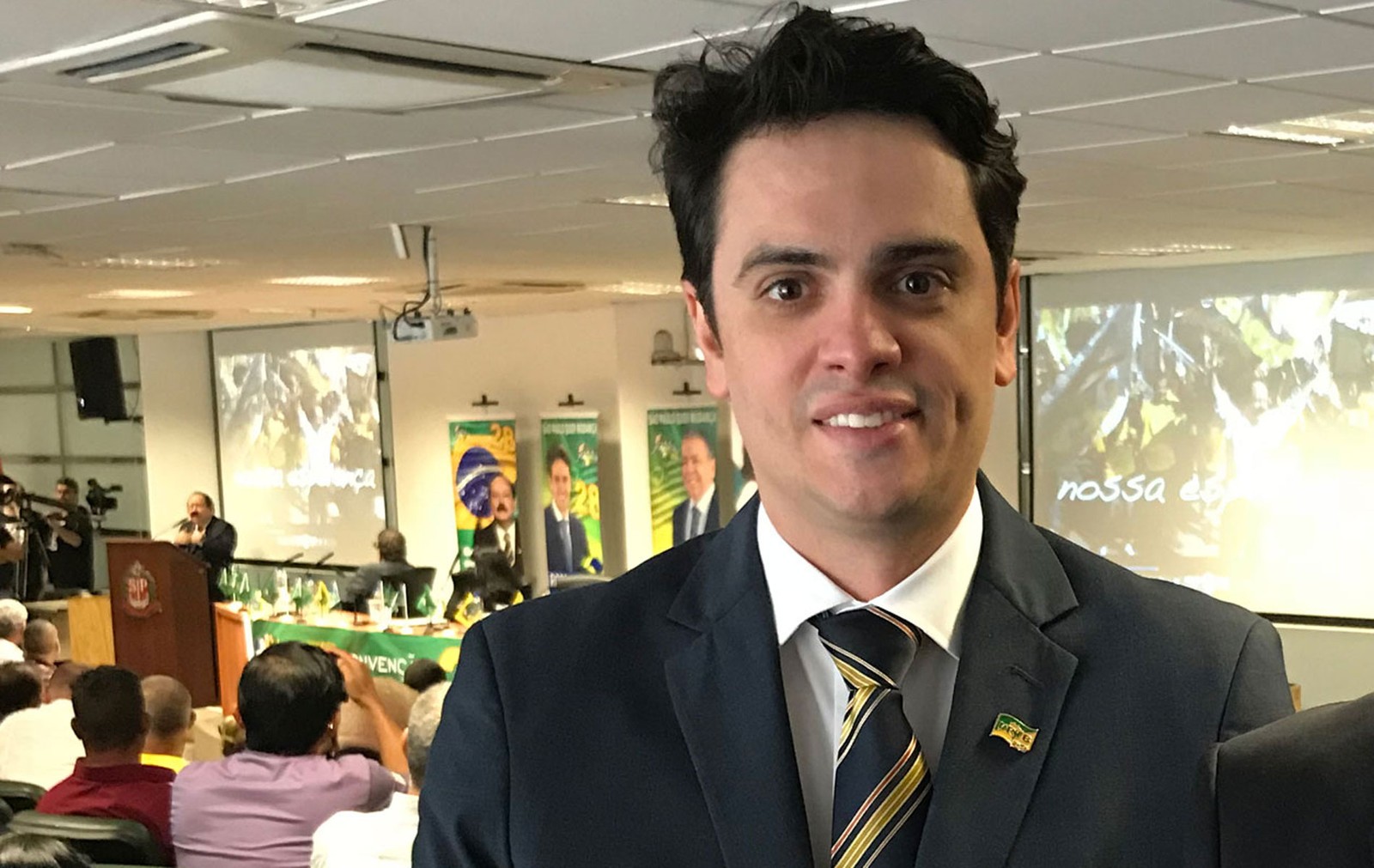 rodrigo tavares